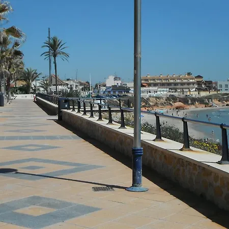 Apartamento Lovely Modern 3 Bedroom Th006 *
